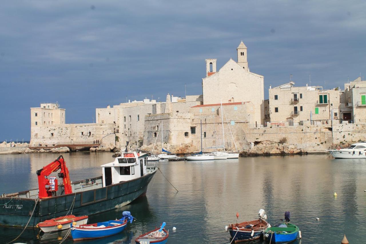 Giovinazzo Historic Apulia Old Town Stone House With Private Patio Daire Dış mekan fotoğraf